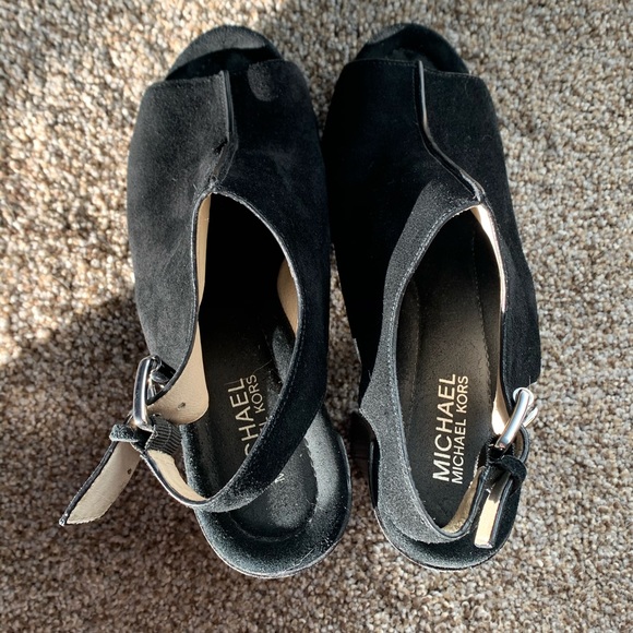 Michael Kors Chunky Heeled booties - Picture 5 of 7